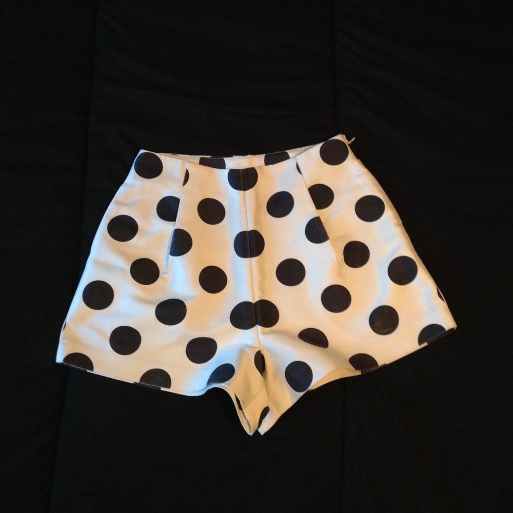 Polkadots Sexy Short